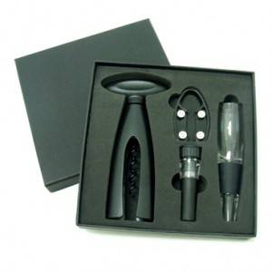 Regalo corporativo Juego Vino 4 Piezas con Mini Aireador