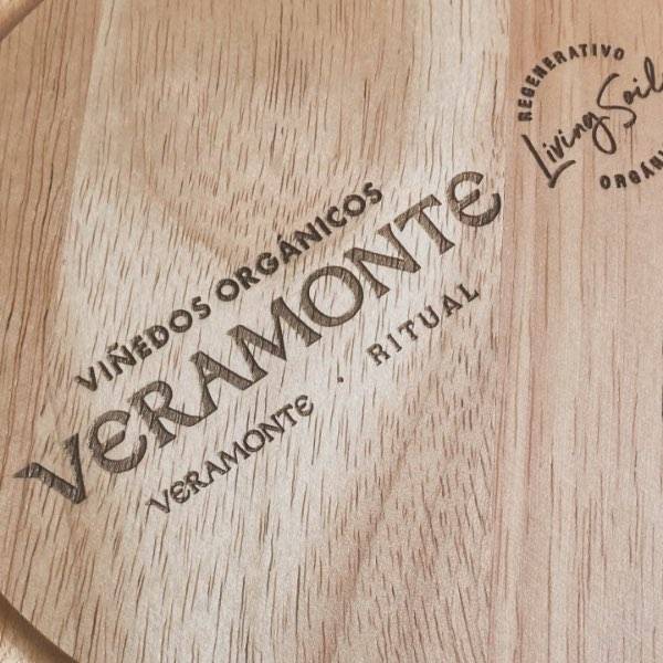 Regalo Corporativo Tabla de Quesos con Herramientas         loading=